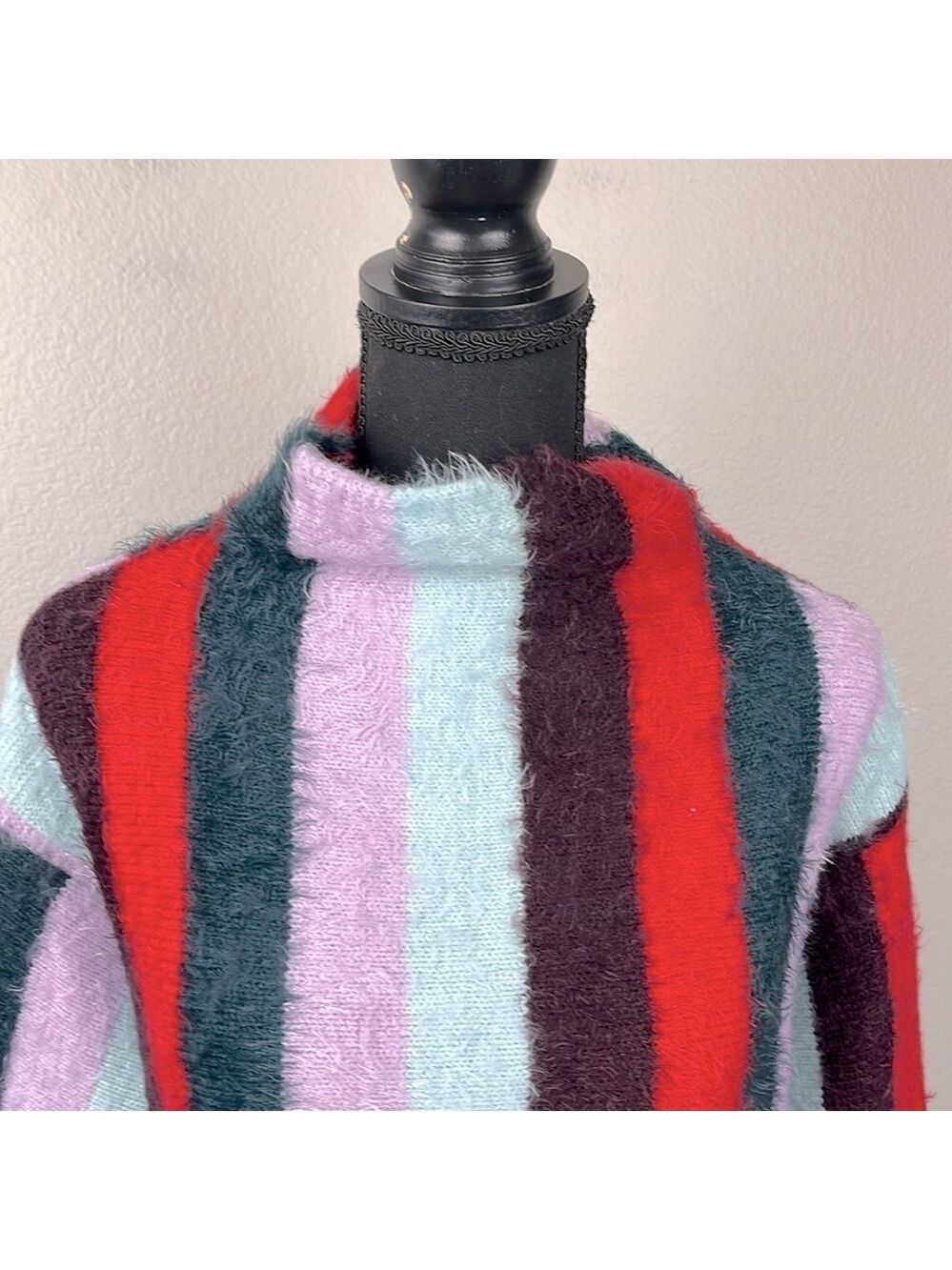 Blank NYC The Mad Hatter Sweater Eyelash Black Stripes Mock Neck Soft Top M NEW - Picture 5 of 11
